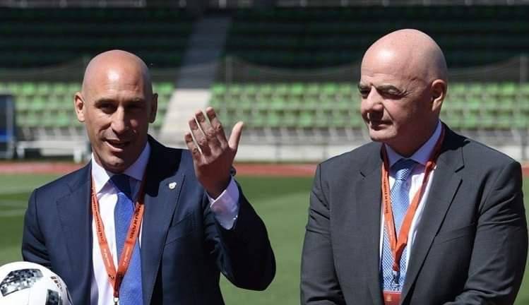 FIFA abre procedimiento disciplinario contra Luis Rubiales