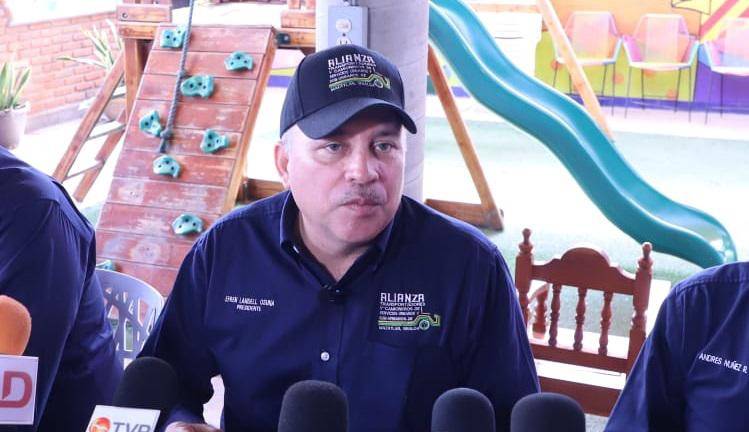 Efrén Landell manifestó que la nueva mesa directiva seguirá repotenciando las nuevas unidades, pues comprar nuevas ahorita está fuera de su alcance.