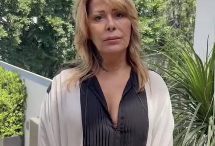Alejandra Guzmán defiende a su padre y le ofrece ayuda a su hija a través de un video