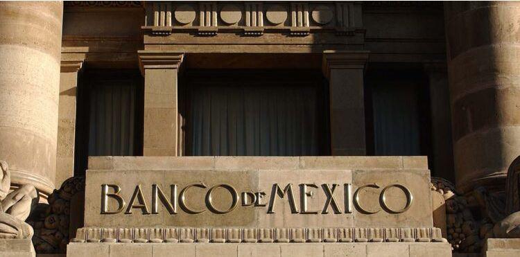 AMLO pide a Banxico explicar por qué no hubo remanentes, a pesar de crecimiento de reservas