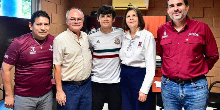Isde respalda a Francisco Ibarra Fong, seleccionado nacional de futbol para sordos