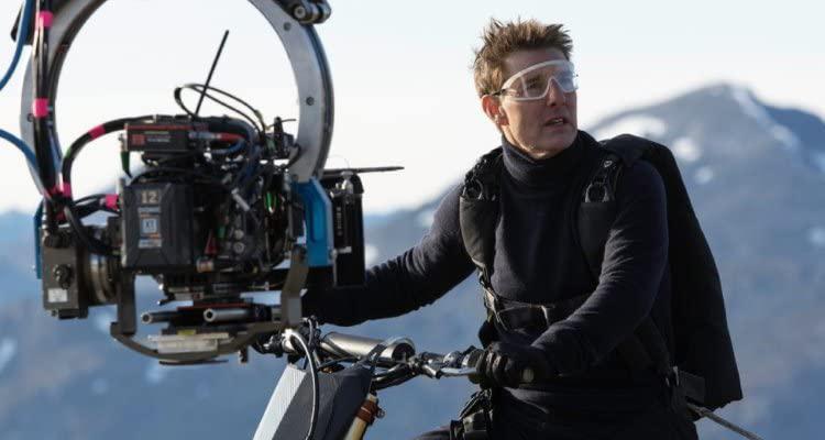 Tom Cruise realiza una de las escenas más peligrosas para la séptima entrega de Misión Imposible.