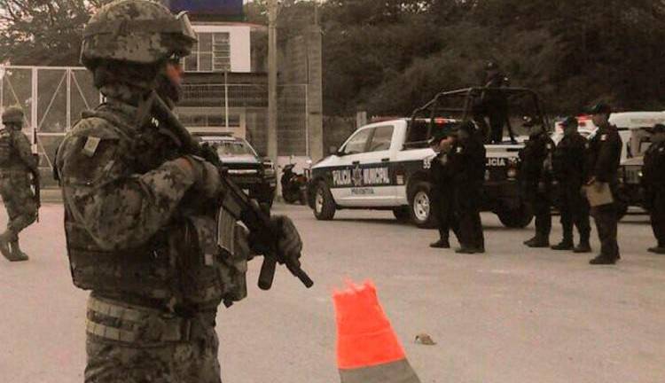 Elementos del Ejército, la Guardia Nacional, la Policía estatal y la Fiscalía del estado se desplegaron por toda la ciudad tras el enfrentamiento.