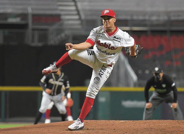 $!Mazatleco Máximo Rodríguez firma con Marineros de Seattle