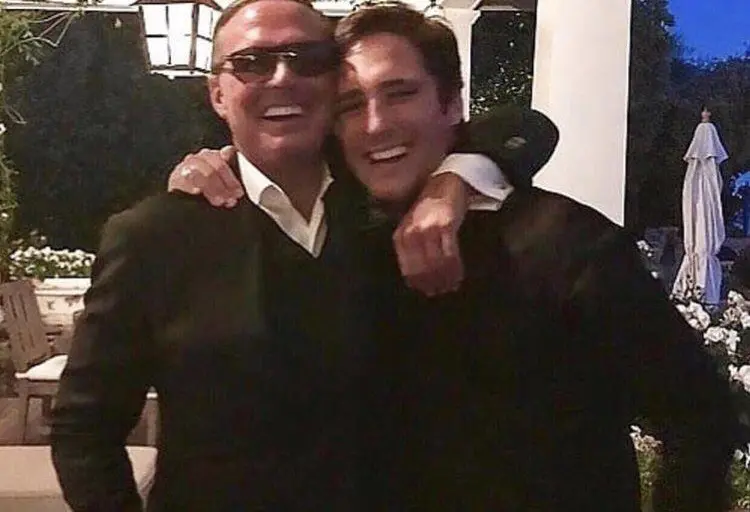 Reviven el cameo que hizo Luis Miguel en su serie