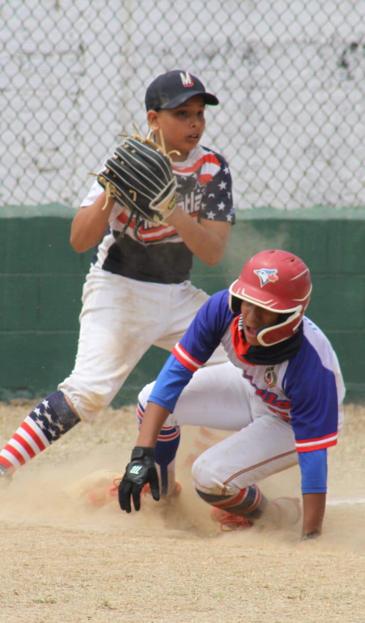 $!Se reparten coronas en Torneo de Beisbol del 50 Aniversario