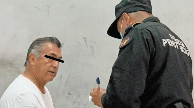 Especialistas prevén trasladar a ‘El Bronco’ de cárcel a hospital
