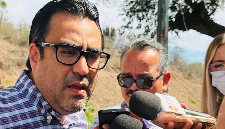 El Alcalde de Culiacán Juan de Dios Gámez Mendívil descarta tener aspiraciones políticas rumbo a las elecciones de 2027.