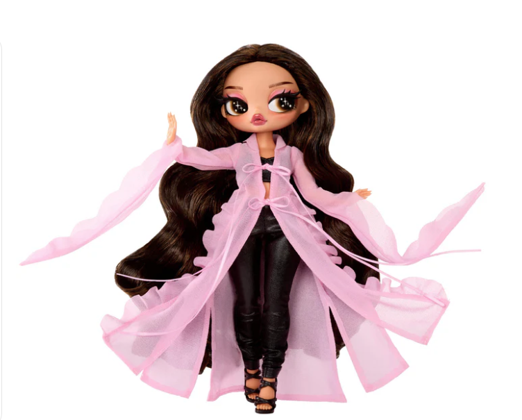 $!La muñeca tiene un precio de 26.99 dólares.