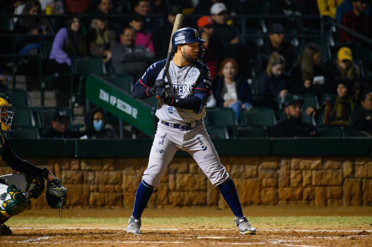 $!Sultanes iguala serie a Cañeros en apretado juego