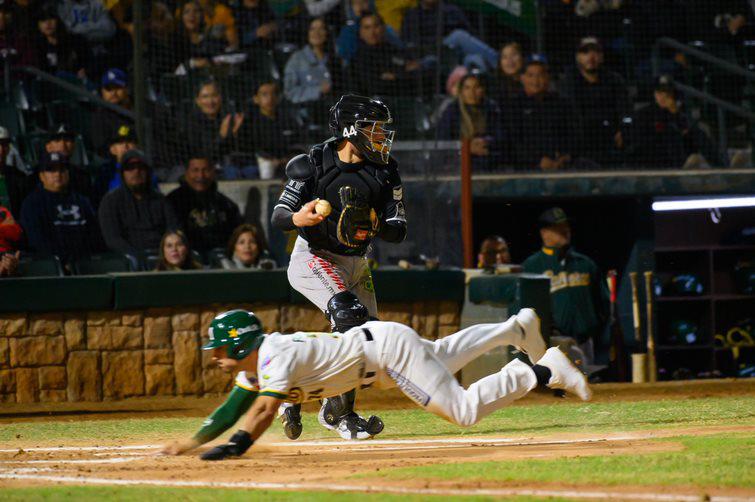 $!Cañeros de Los Mochis empata la serie a Tomateros