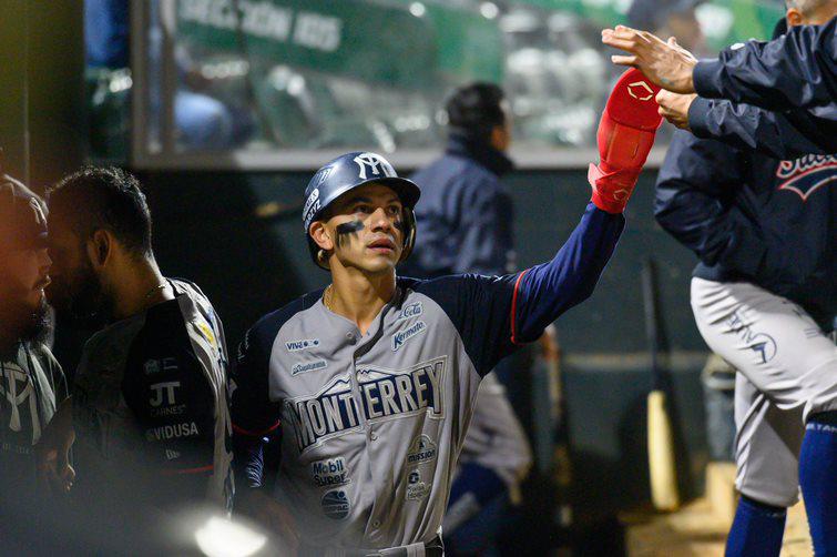 $!Sultanes iguala serie a Cañeros en apretado juego