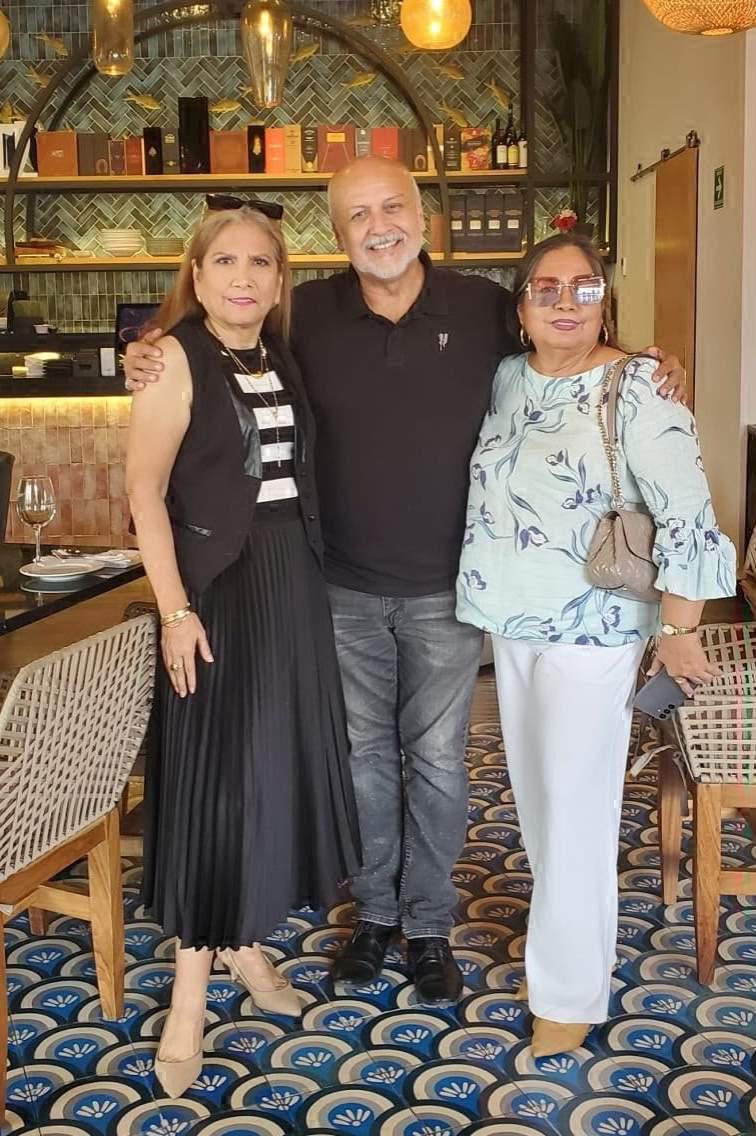 $!Felícitas y Teresa Villaseñor junto al cumpleañero.