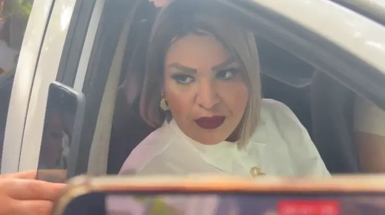 La Diputada local por Morena, Karla Ulloa, llega a Palacio de Gobierno a una reunión con el Gobernador de Sinaloa Rubén Rocha Moya.