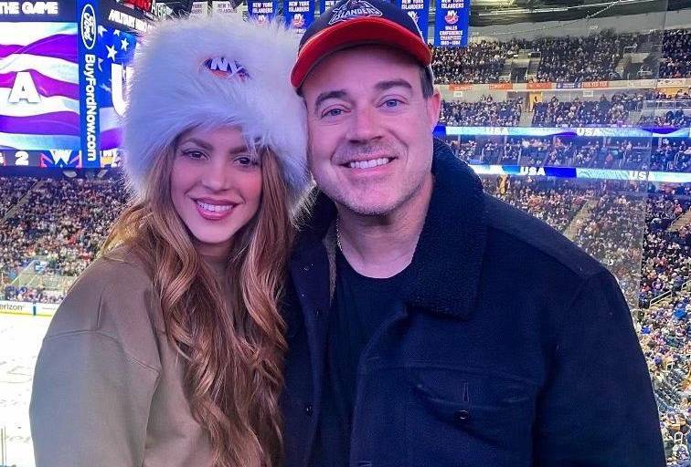 Shakira desata rumores de nuevo romance con Carson Daly