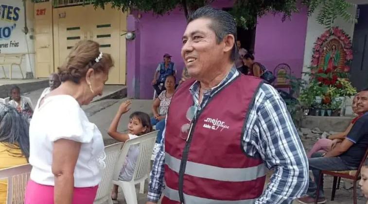 $!Atacan a Alcaldesa de Buenavista y al Secretario de Desarrollo Rural en Apatzingán