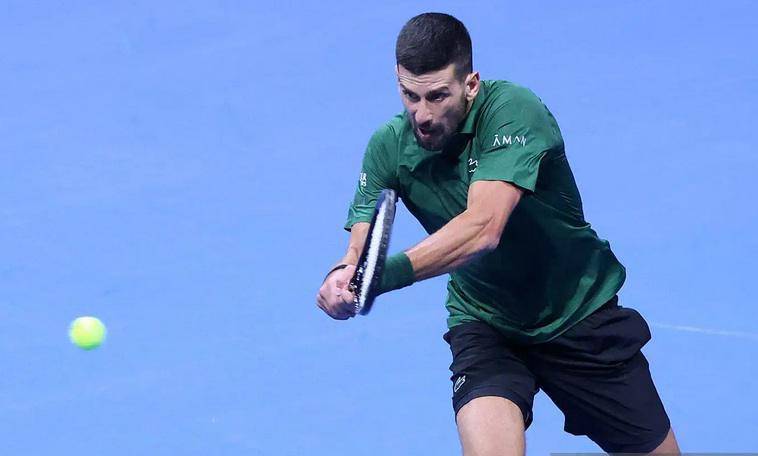 Djokovic se venga de Tabilo en su vuelta al circuito