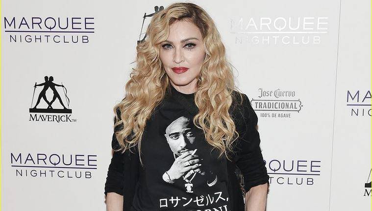 Se manifiesta Madonna contra Putin por conflicto hacia Ucrania