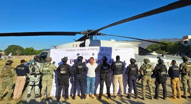 “El Bótox” permanece recluido en el penal federal del Altiplano, donde se le notificó la orden judicial por homicidio calificado.