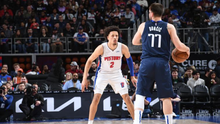 Cade Cunningham y una demostración de lujo en su primer duelo ante Luka Doncic