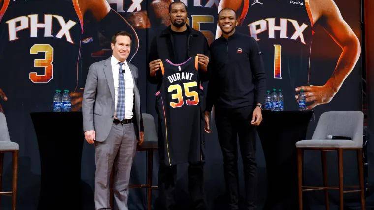 Durant apunta a hacer su debut con Suns el 1 de marzo