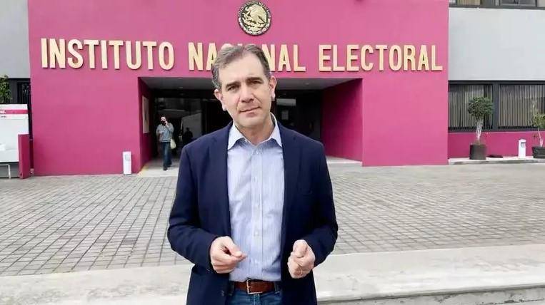 Lorenzo Córdova Vianello, consejero presidente del INE.