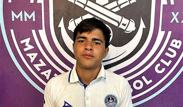 Abraham Martínez, otro escuinapense al filtro final del América