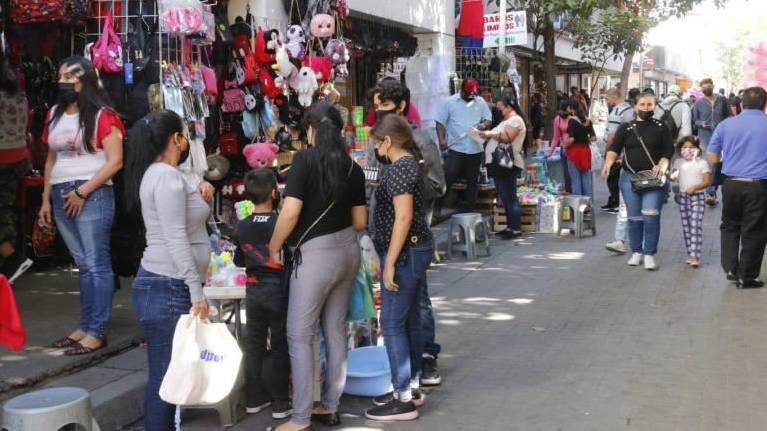El 70 por ciento de las compras se realiza con tarjeta de crédito, el 30 por ciento restante es en efectivo.