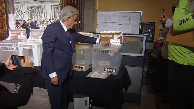 El Presidente Andrés Manuel López Obrador participó en la jornada electoral de este 2 de junio.