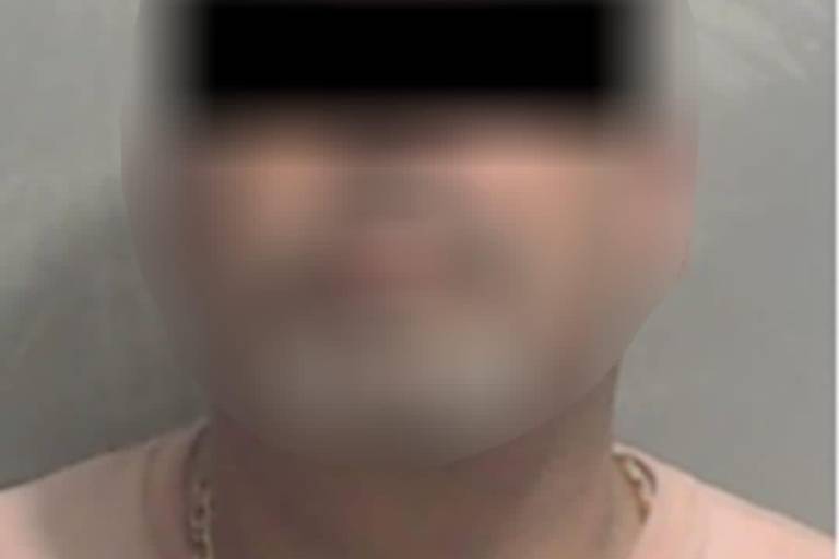 Detienen a hombre por presunto robo a supermercado en Culiacán