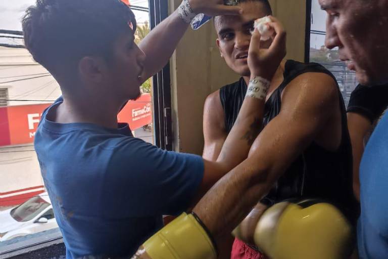 Lesión de Alan Contreras lo saca de función Noche de Prospectos