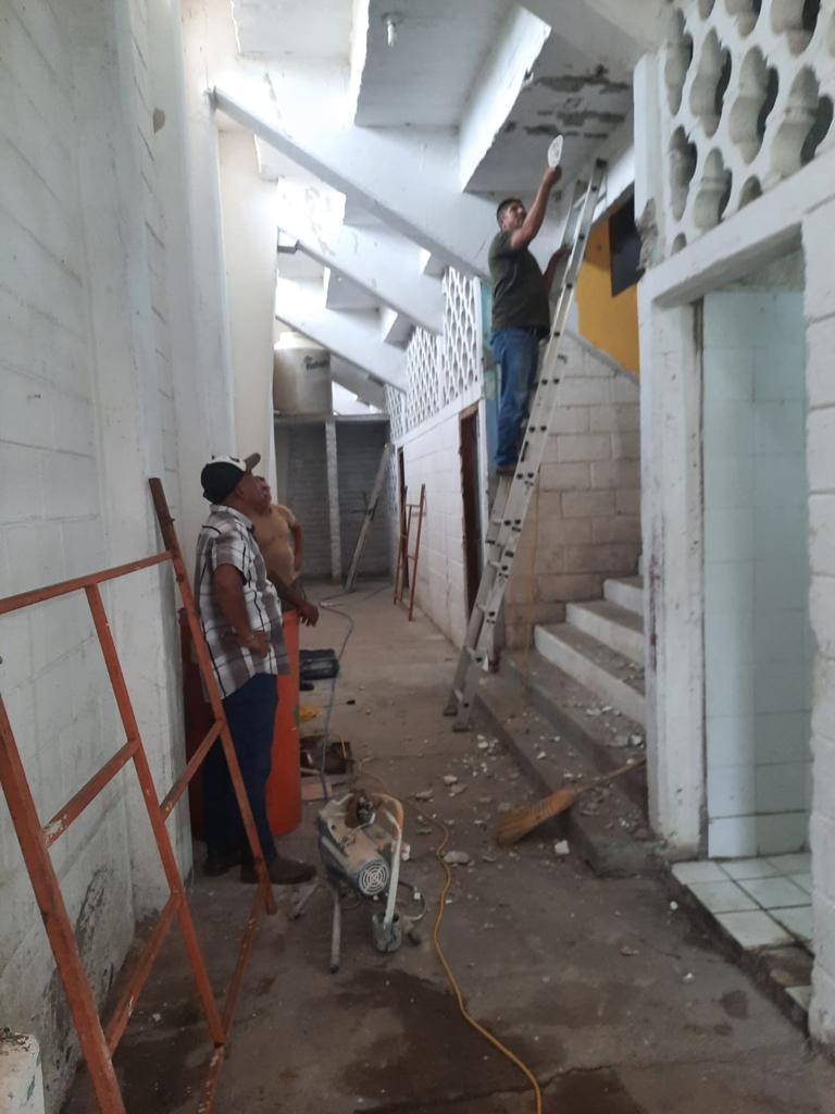 $!Rehabilitan Gimnasio Municipal en Escuinapa