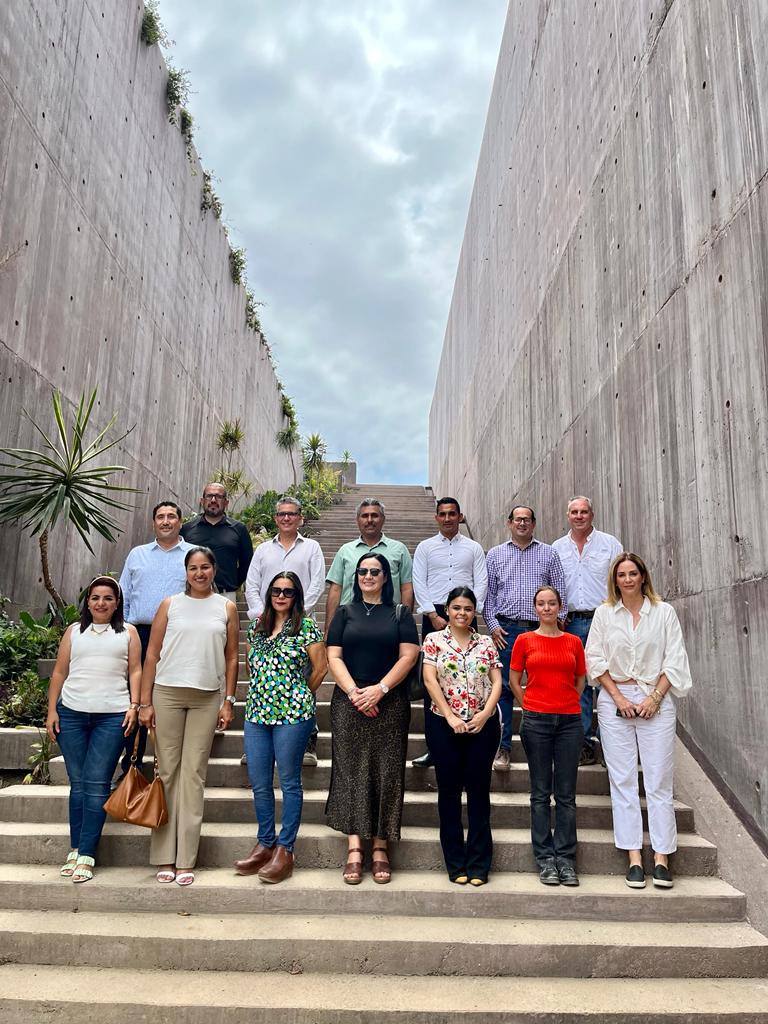 $!Visitan Regidores de Mazatlán el Nuevo Acuario