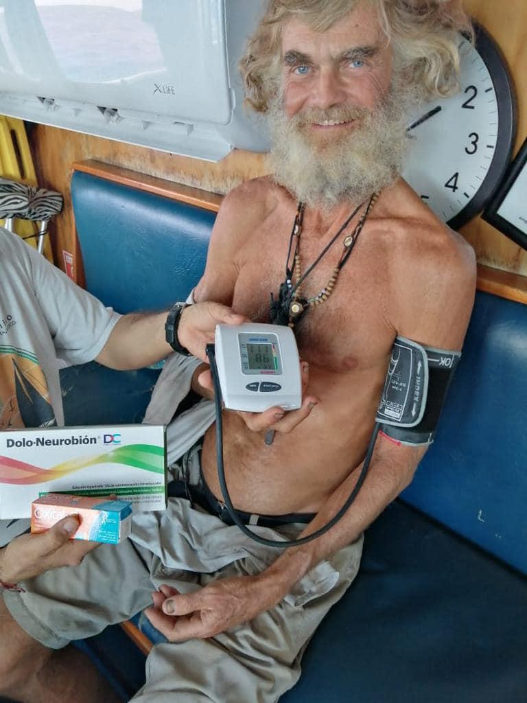 $!Buque que rescató al australiano que naufragó por tres meses, llegará este martes a Manzanillo