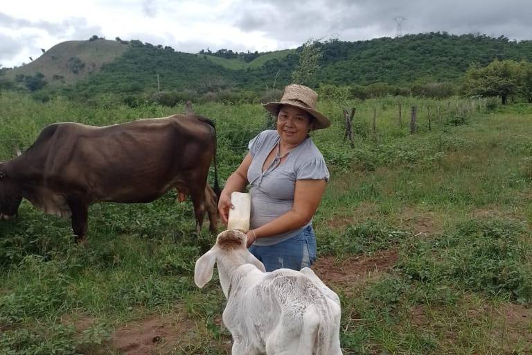 Leonarda Floriano, orgullo tepehuano y referente comunitario en Escuinapa