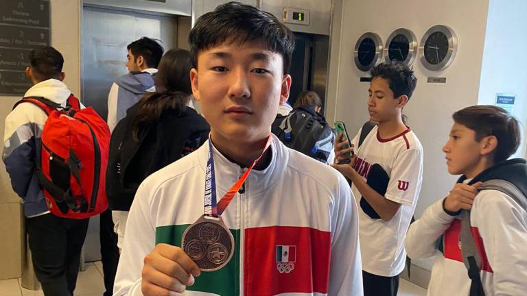 Sube Hayato Yoshii Mizukami al podio en el Campeonato Panamericano Juvenil de Karate Chile 2023