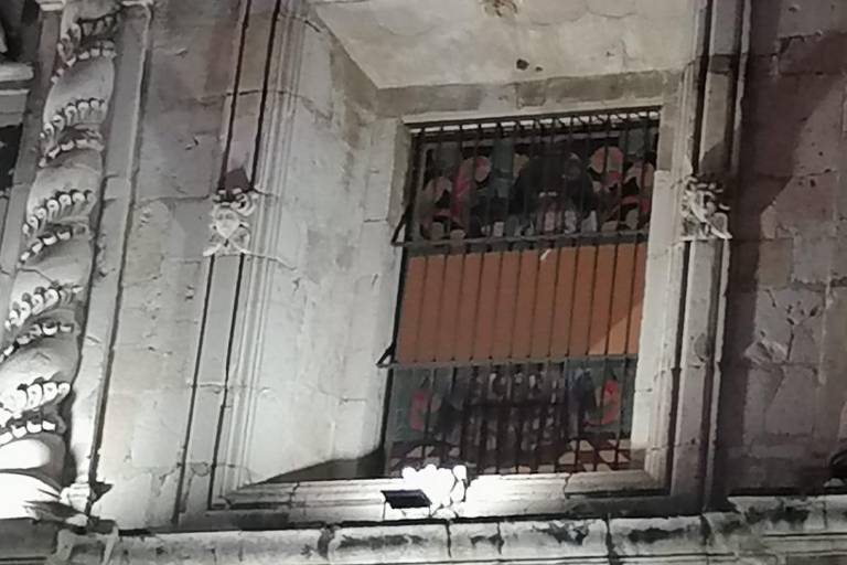 El vitral del templo de Nuestra Señora del Rosario sufrió daños con reciente huracán