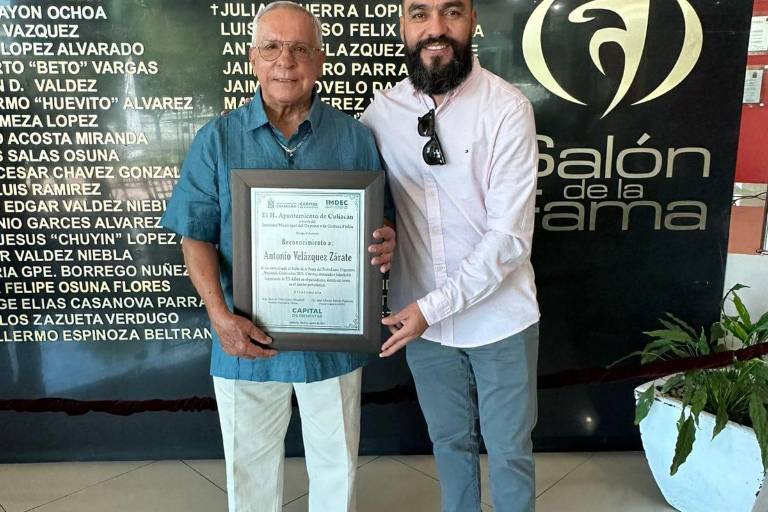 El periodista Antonio Velázquez es entronizado al Salón de la Fama