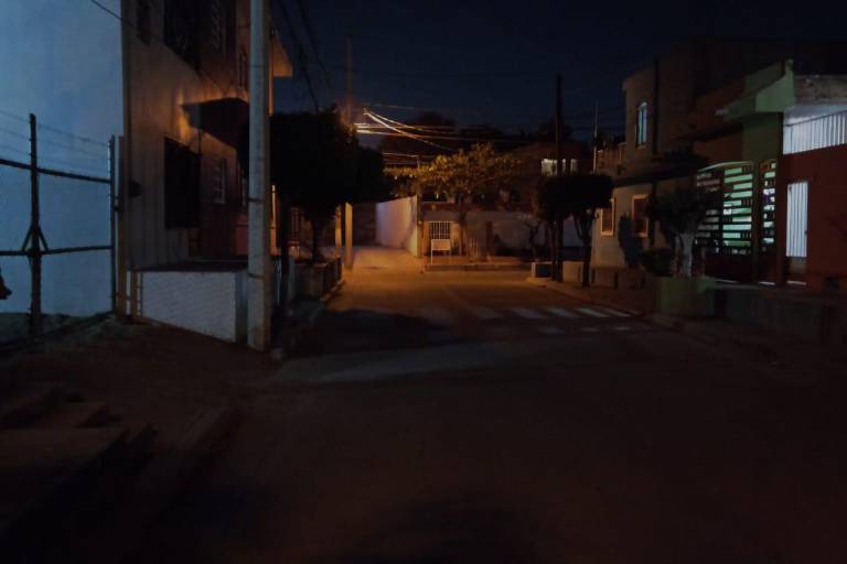 Piden a la Alcaldesa Estrella Palacios rehabilitación de alumbrado público en la Colonia Jesús García