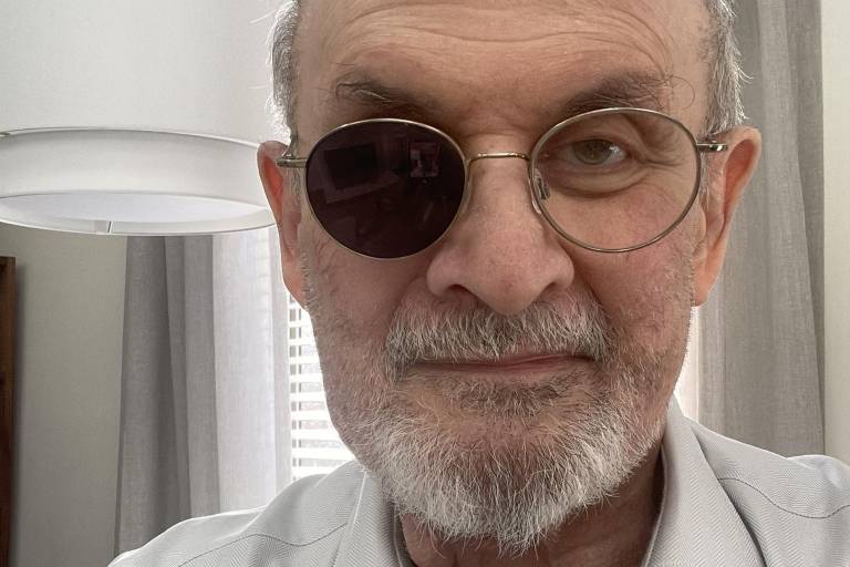 Autor de atentado contra Salman Rushdie, inculpado de terrorismo en EEUU