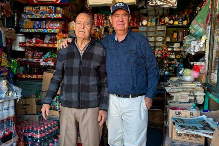 La historia de Javier Rivas: Un legado familiar que trasciende generaciones y crea cultura en Ayotlán