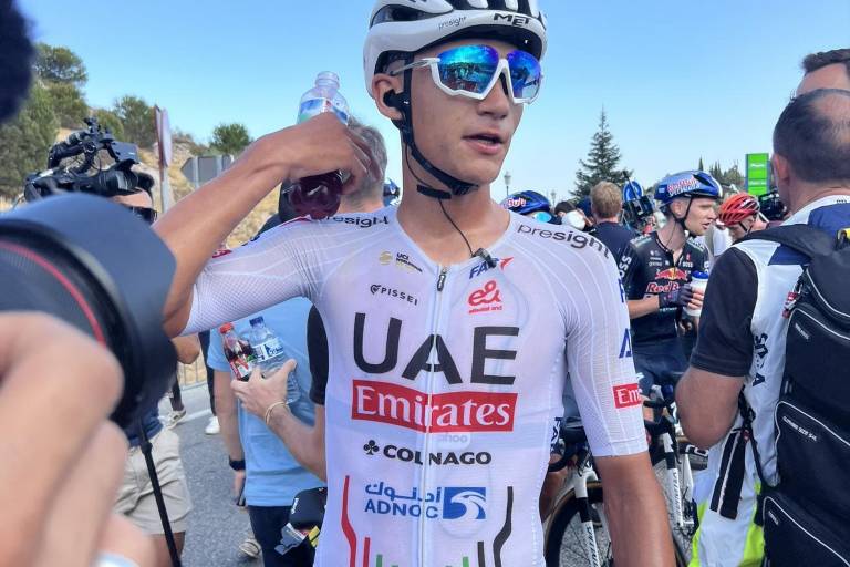 Isaac del Toro asciende dos puestos en la general de La Vuelta a España