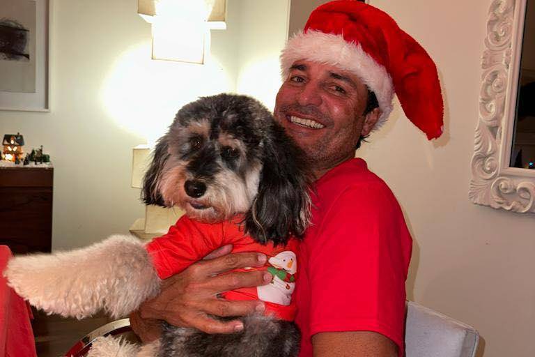 Disfrutan famosos una Navidad en familia