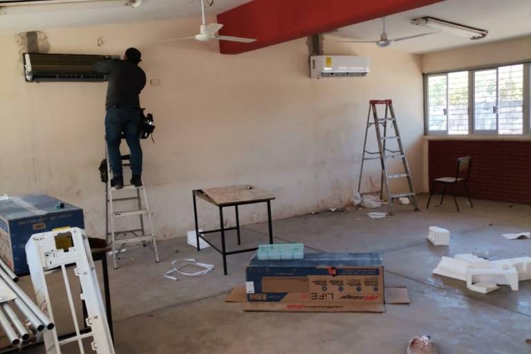 ISIFE publica licitación para la compra de 2 mil aires acondicionados para escuelas de Sinaloa