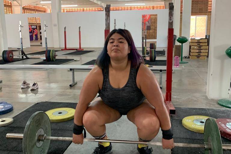 Se integran Marisol Blanco y Kimberly Taboada al equipo de halterofilia, en la UAS