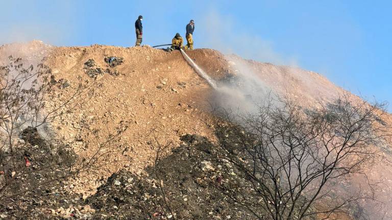 Tras tres días de labores, el incendio fue sofocado.