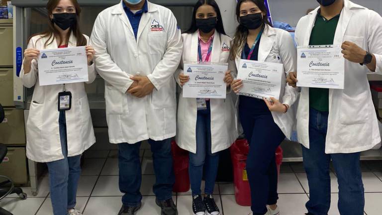 Se preparan para ser biomédicos en el Hospital General de Culiacán