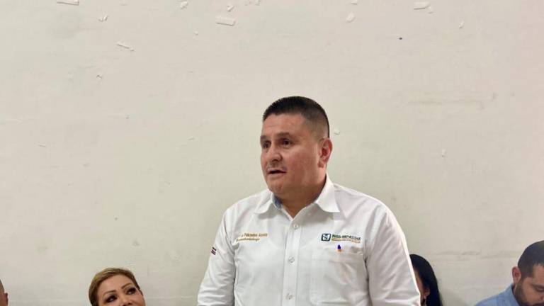 Autoridades del hospital agradecieron a la Alcaldesa Claudia Valdez Aguilar.