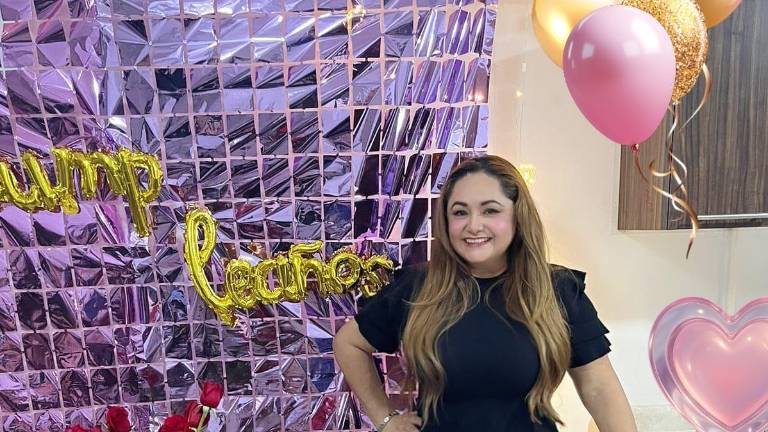 Aydé León Orozco celebró su cumpleaños 48 rodeada del cariño de sus seres queridos.