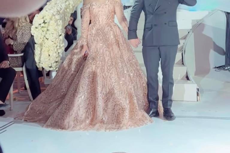 Canelo festeja los 15 años de su hija con Grupo Firme y Carín León